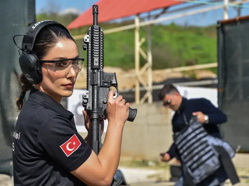 Antalya'nın Keskin Nişancıları: Gücümüz Nene Hatunlardan Geliyor 13